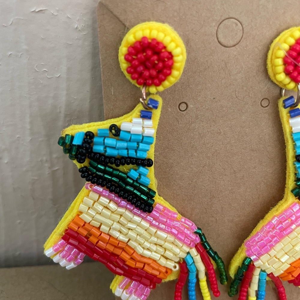 Piñata 🪅 earrings - Picture 2 of 2